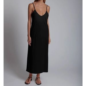 Skin silk nightgown size 4 or xl